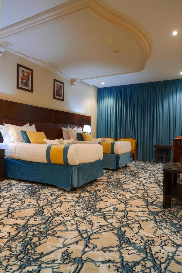 Nawazi Watheer Hotel